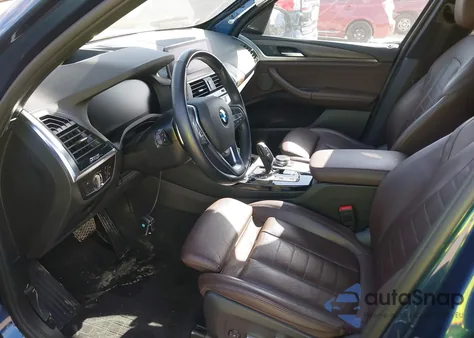 2020 BMW X3 Phev xDrive30E z USA, uszkodzony, nr VIN 5UXTS1C08L9D32052